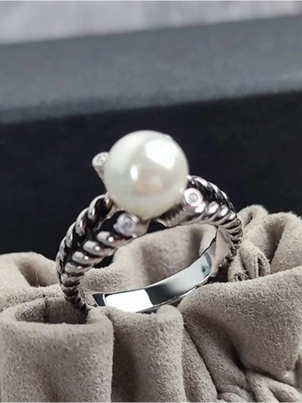 David Yurman Silver Rope Pearl Ring - Picture 3 of 5